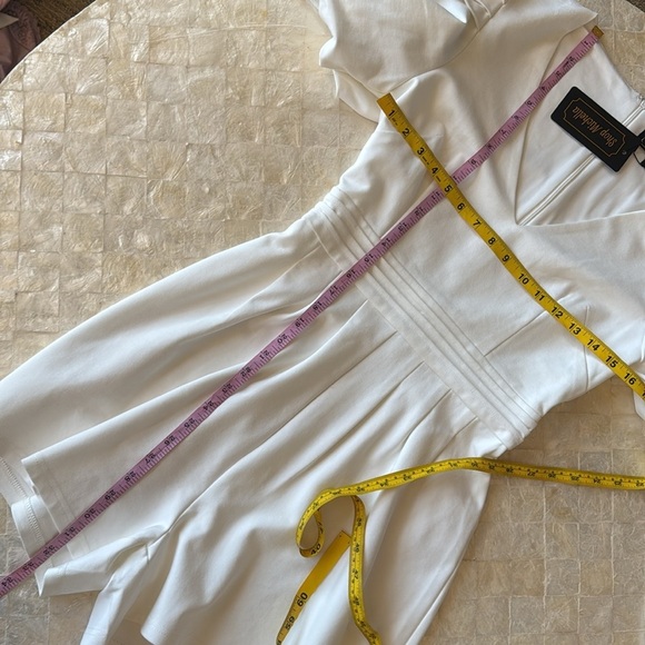 CHIC LONG SLEEVE WITH PUFF SLEEVE PLEATED FRONT ROMPER WHITE NEW NWT SZ S mesh - Picture 8 of 12